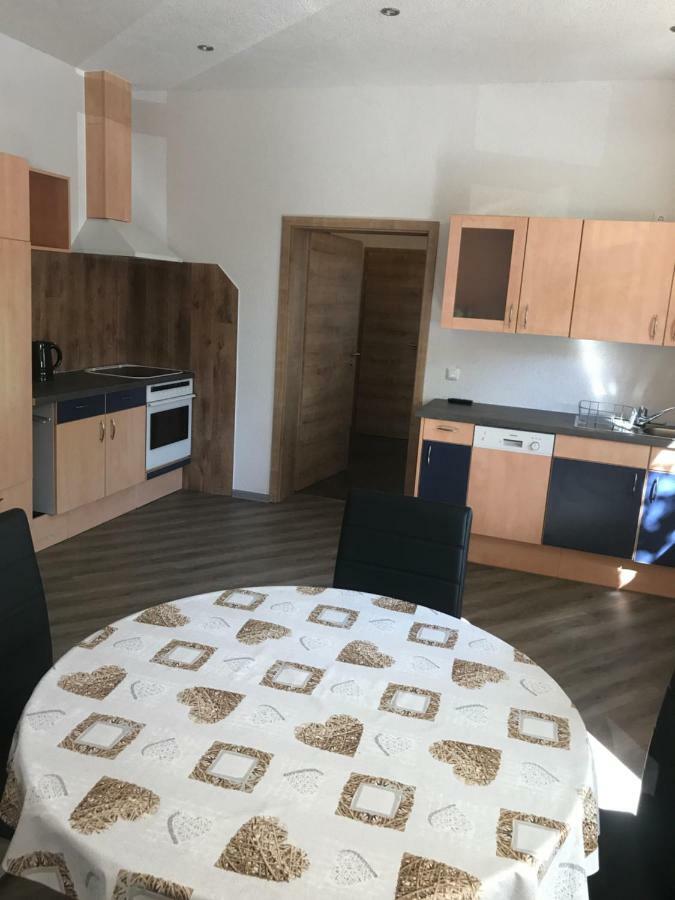 Ferienwohnung Zeitler Treuen ภายนอก รูปภาพ